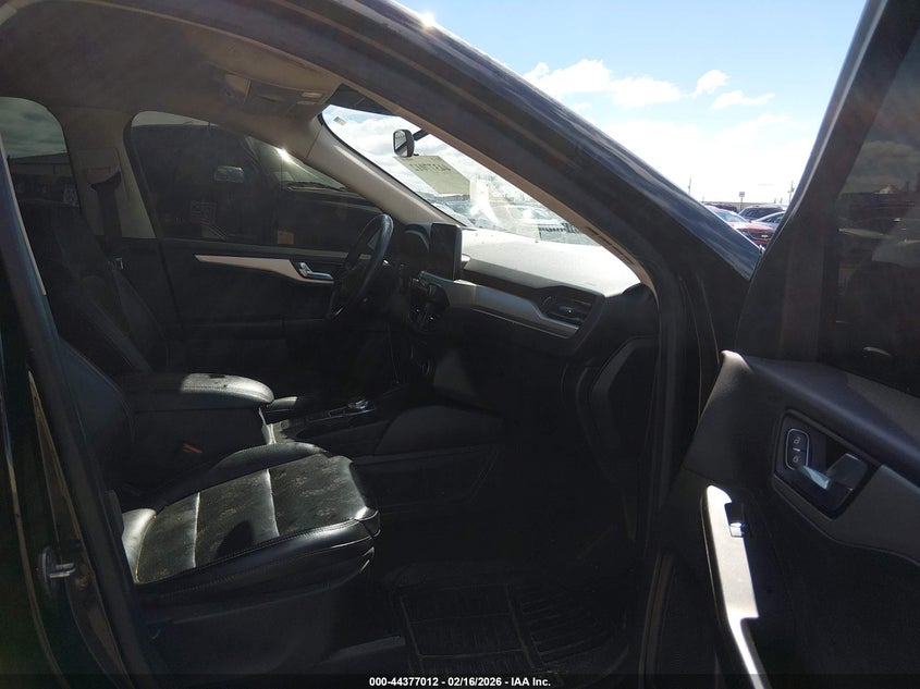 2020 Ford Escape Sel