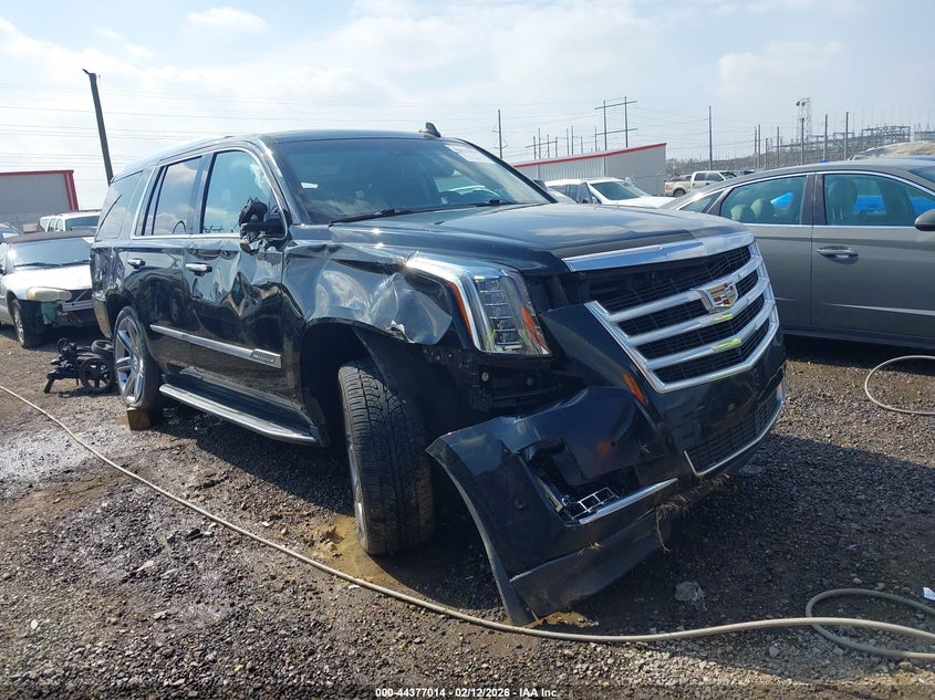 2018 Cadillac Escalade Luxury
