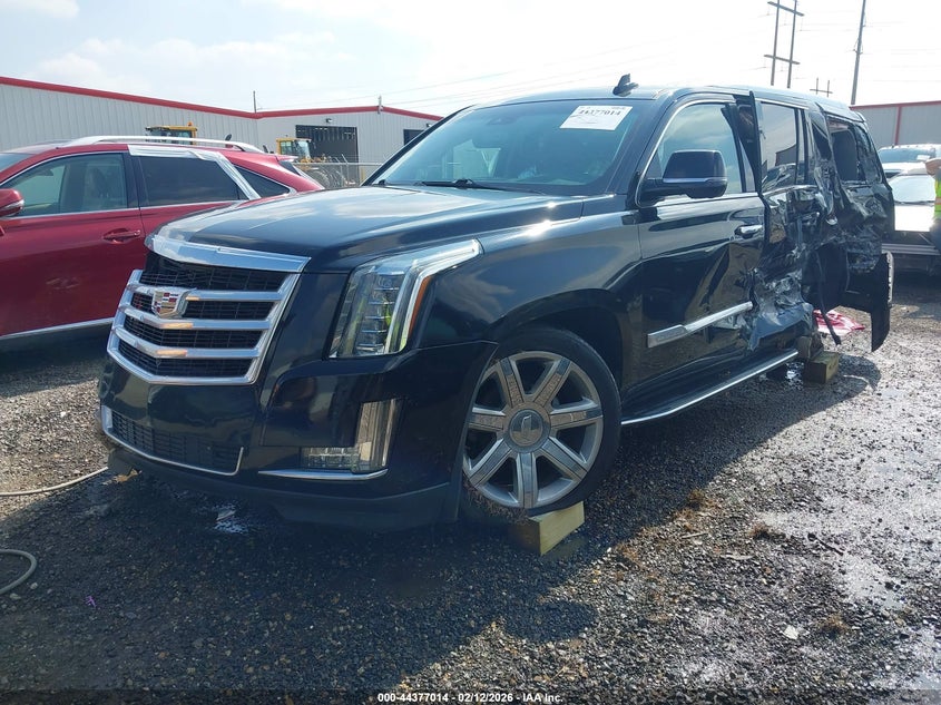 2018 Cadillac Escalade Luxury