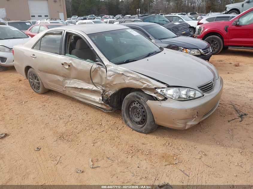 2005 Toyota Camry Le