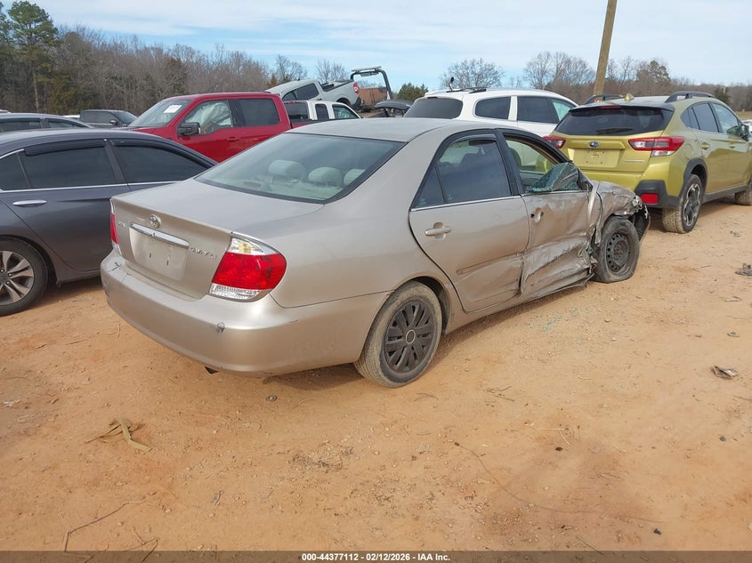 2005 Toyota Camry Le