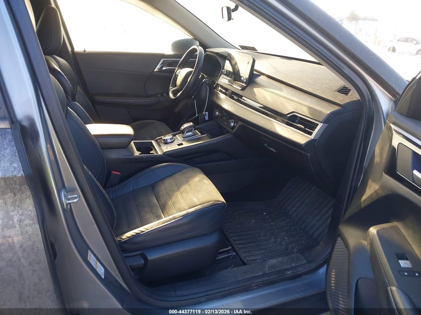 2022 Mitsubishi Outlander Black Edition S-Awc/Se 2.5 S-Awc/Se Launch Edition S-Awc