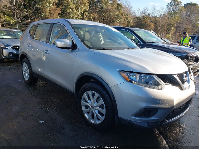 2015 Nissan Rogue S