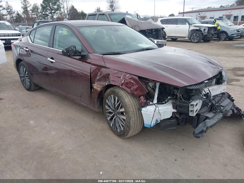 2025 Nissan Altima Sv Fwd