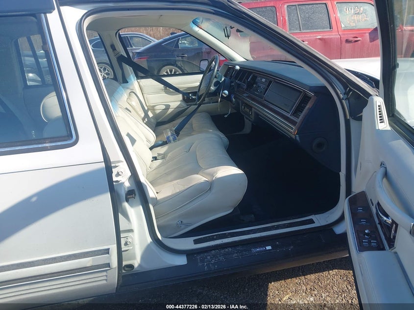 1992 Lincoln Town Car