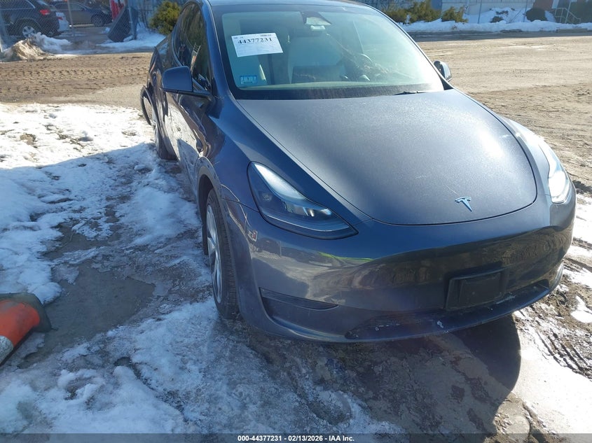 2023 Tesla Model Y Awd/Long Range Dual Motor All-Wheel Drive
