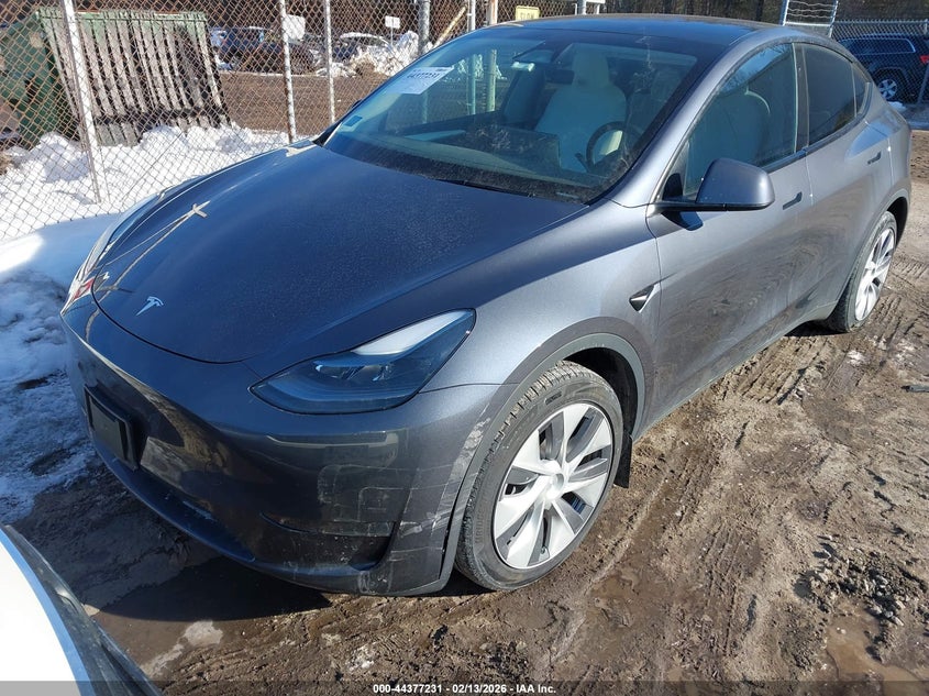 2023 Tesla Model Y Awd/Long Range Dual Motor All-Wheel Drive