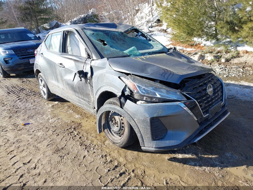 2022 Nissan Kicks S Xtronic Cvt