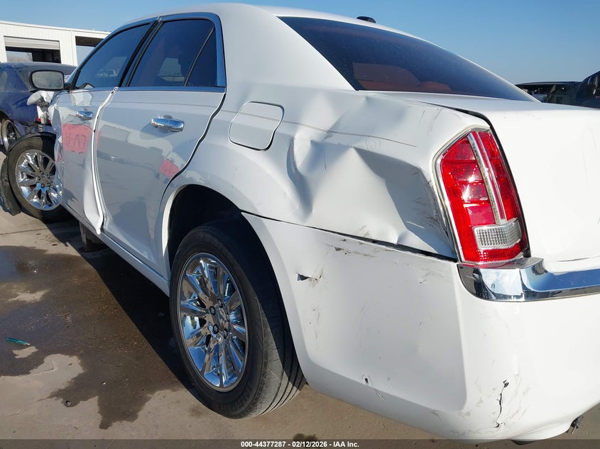 2014 Chrysler 300C VIN: 2C3CCAEG3EH379972 Lot: 44377287