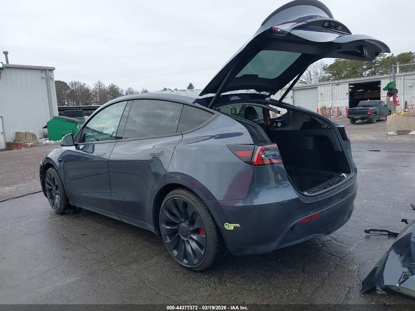 2022 Tesla Model Y Performance Dual Motor All-Wheel Drive