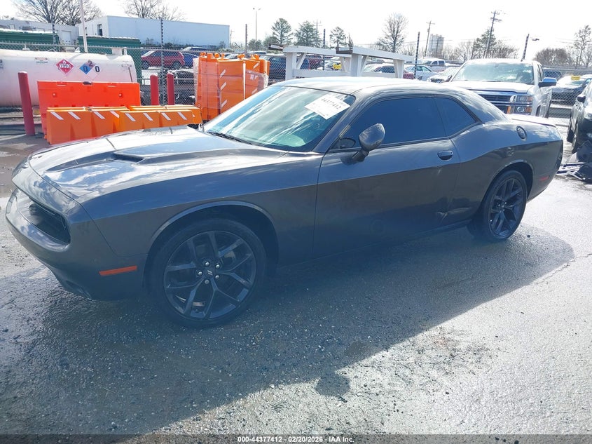 2022 Dodge Challenger Sxt