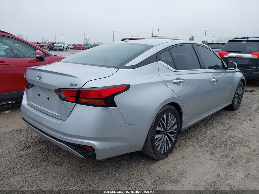 2023 Nissan Altima Sv Fwd