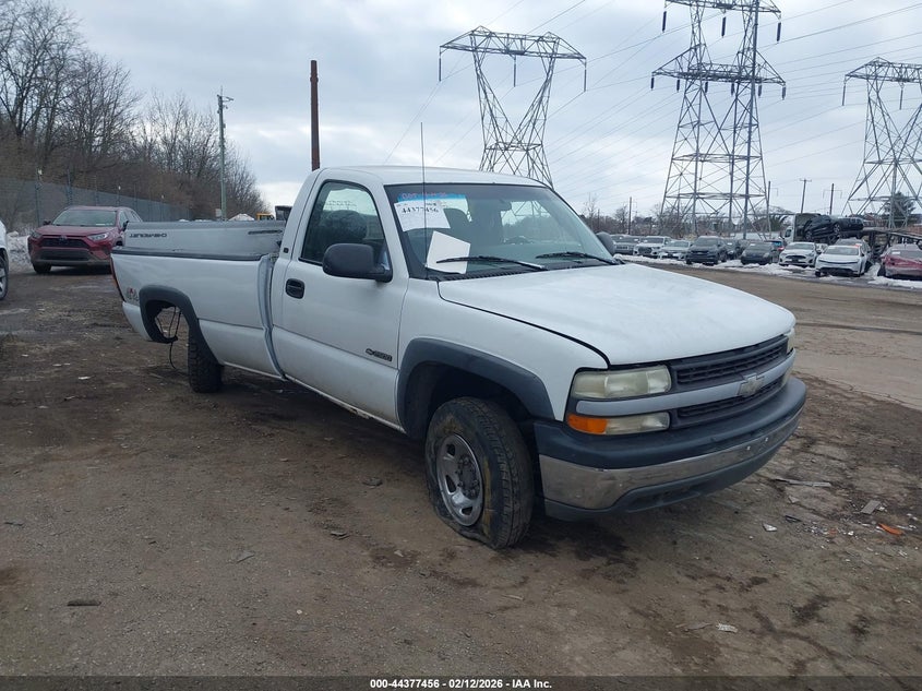 2000 CHEVROLET SILVERADO 2500 auction photo 1