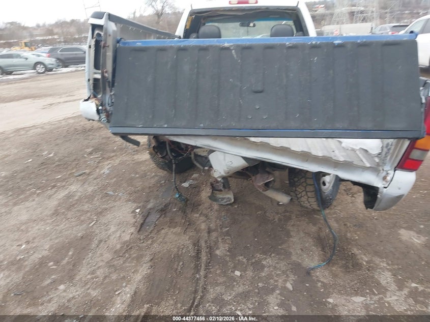 2000 CHEVROLET SILVERADO 2500 auction photo 6