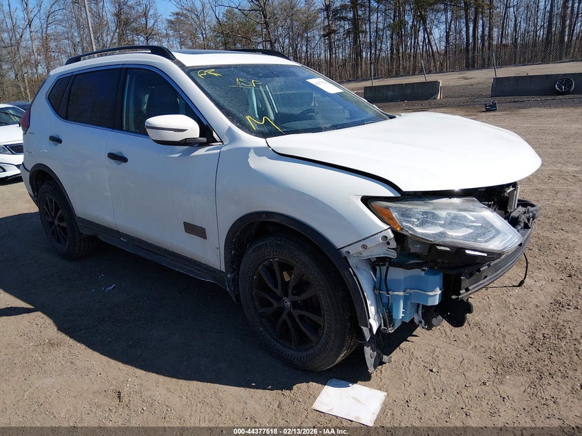2017 Nissan Rogue Sv