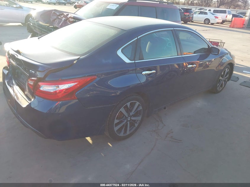 2016 Nissan Altima 2.5 Sr