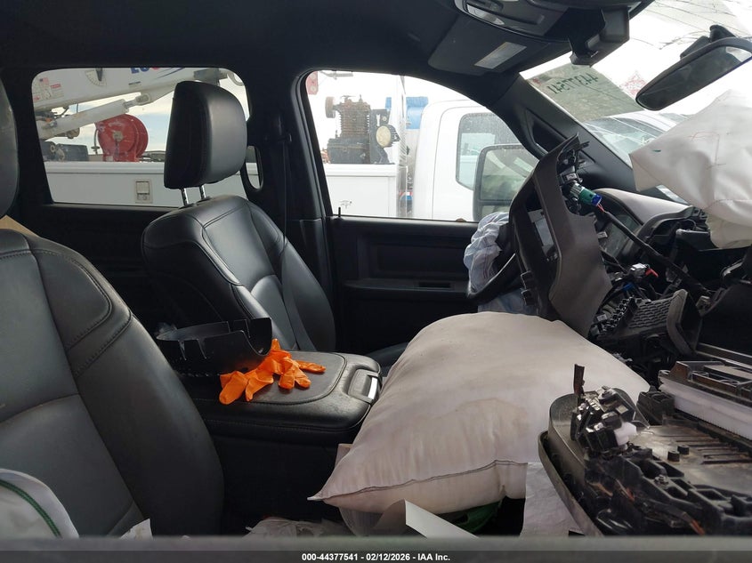 2024 Ram 2500 Tradesman 4X4 8' Box