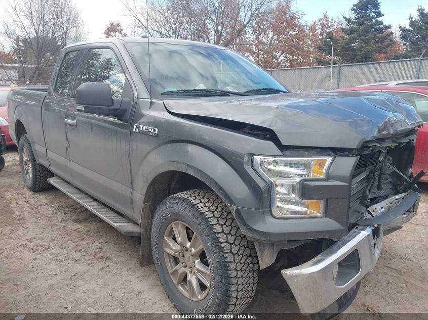 2015 FORD F-150 XLT