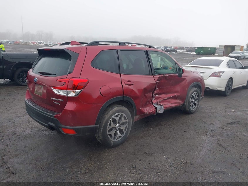2021 Subaru Forester Premium