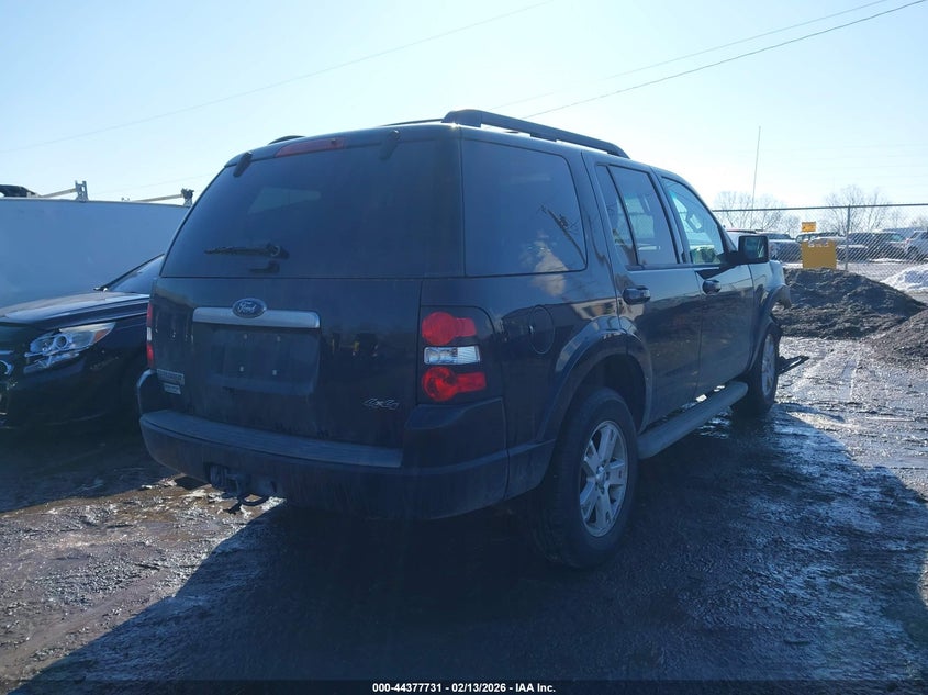 2010 Ford Explorer Xlt