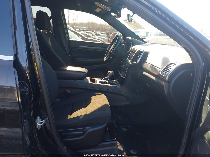 2018 Jeep Grand Cherokee Laredo E 4X2