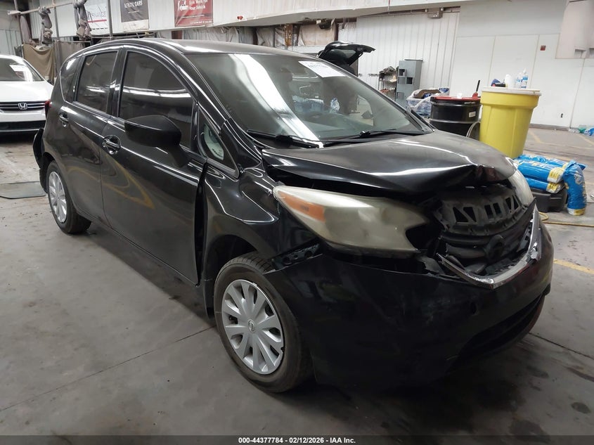 2015 Nissan Versa Note S (Sr)