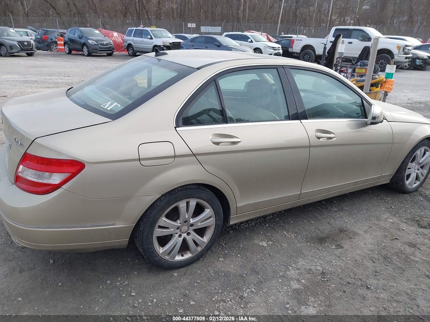2010 Mercedes-Benz C 300 Luxury 4Matic