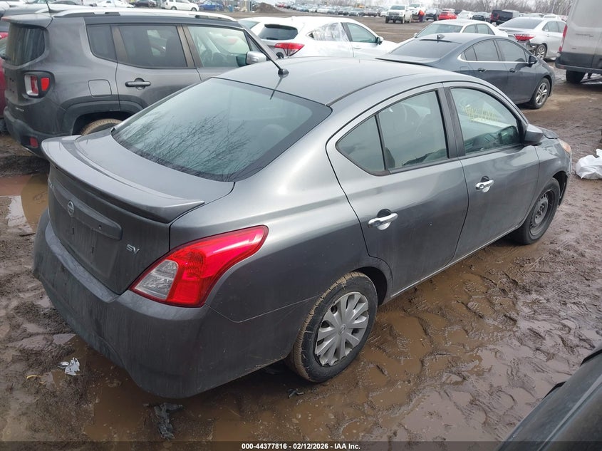 2018 Nissan Versa 1.6 Sv