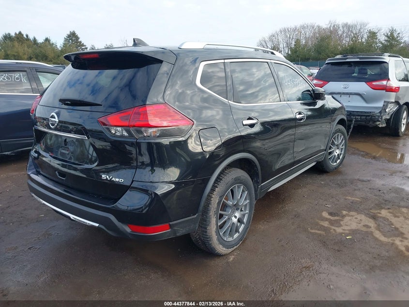 2017 Nissan Rogue Sv