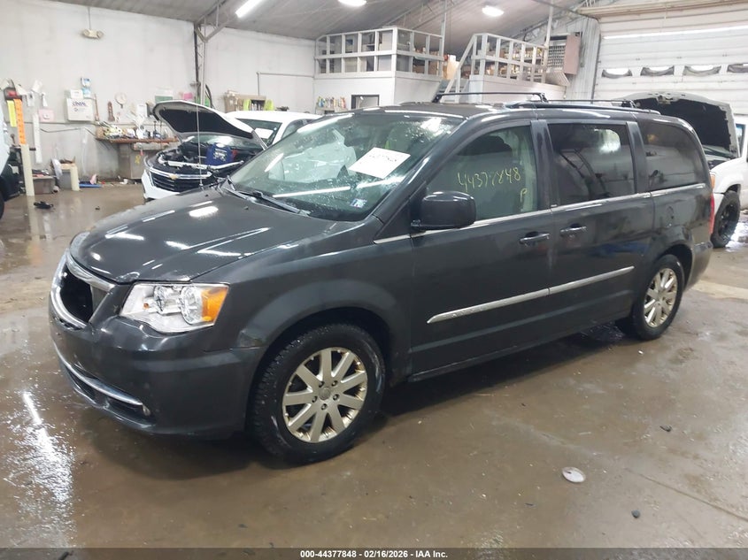 2012 Chrysler Town & Country Touring
