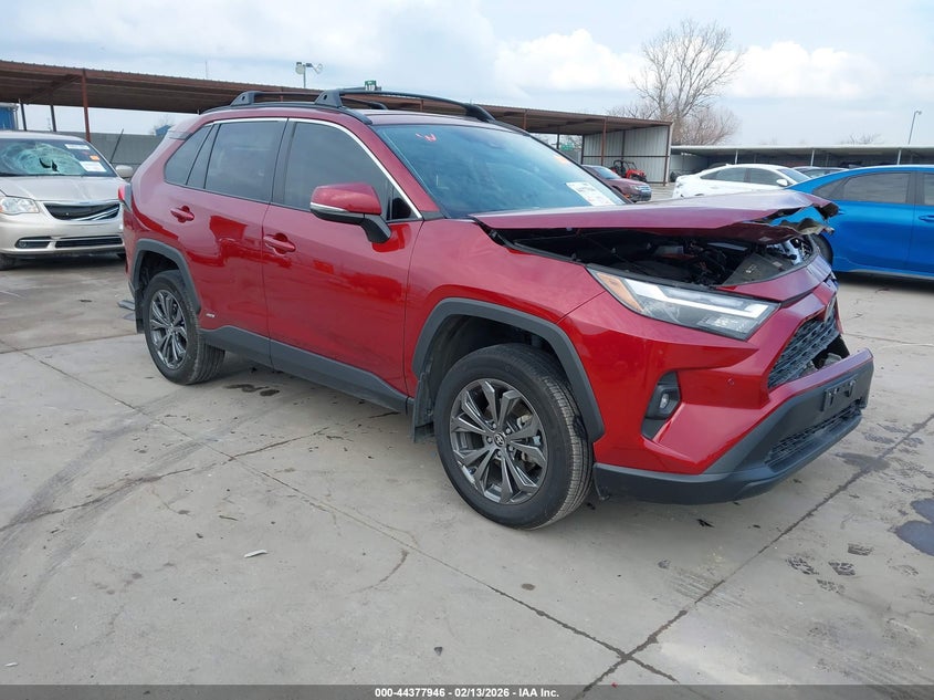 2024 Toyota Rav4 Hybrid Xle Premium