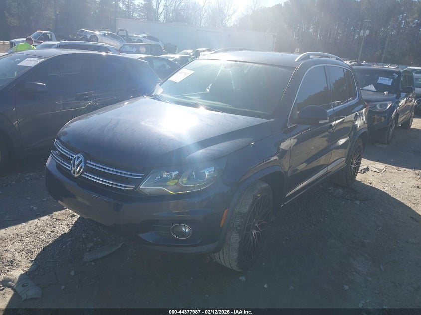 2014 Volkswagen Tiguan R-Line