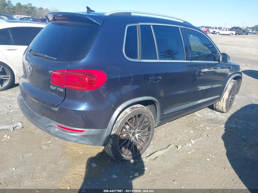 2014 Volkswagen Tiguan R-Line