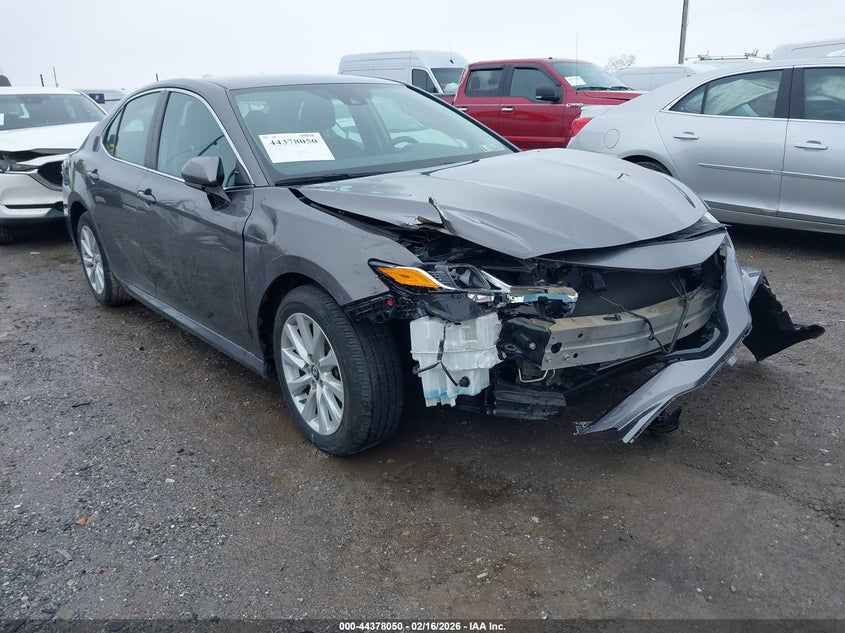 2019 Toyota Camry Le