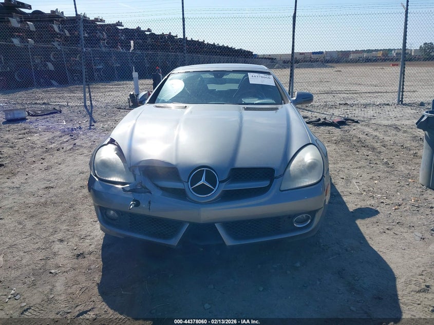 2009 Mercedes-Benz Slk 350 VIN: WDBWK58F09F190028 Lot: 44378060