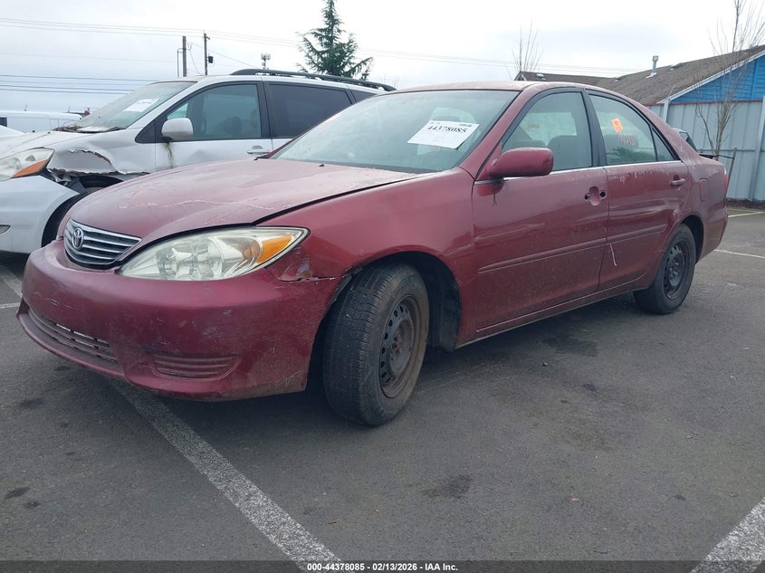 2005 Toyota Camry Le