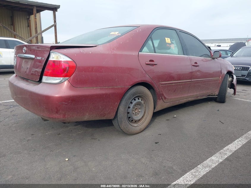 2005 Toyota Camry Le