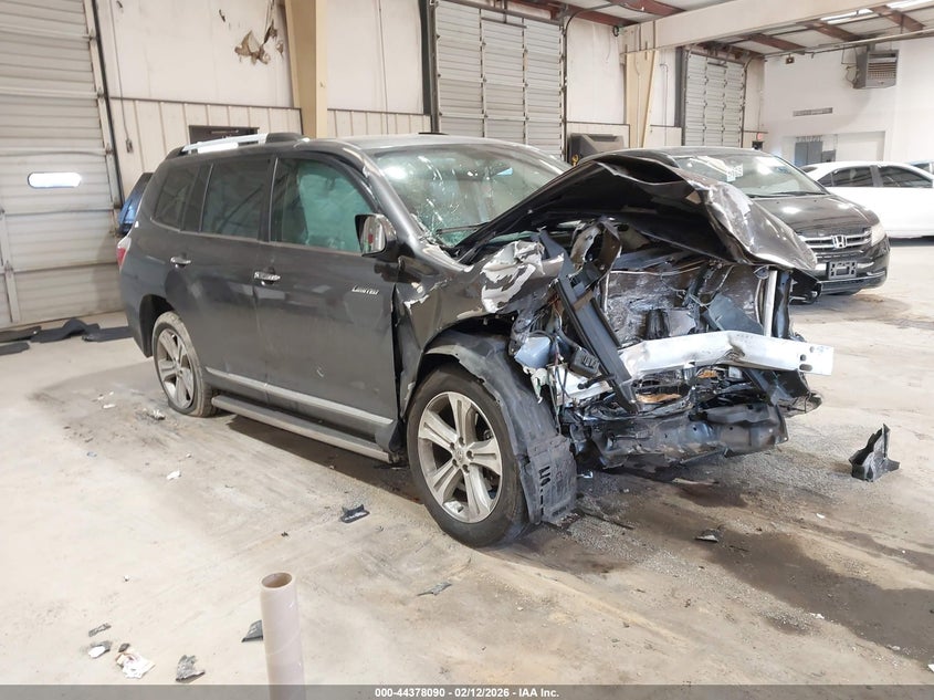 2013 Toyota Highlander Limited V6