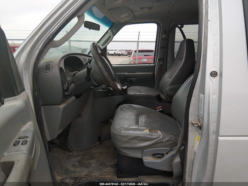 2007 Ford E-350 Super Duty Xl/Xlt