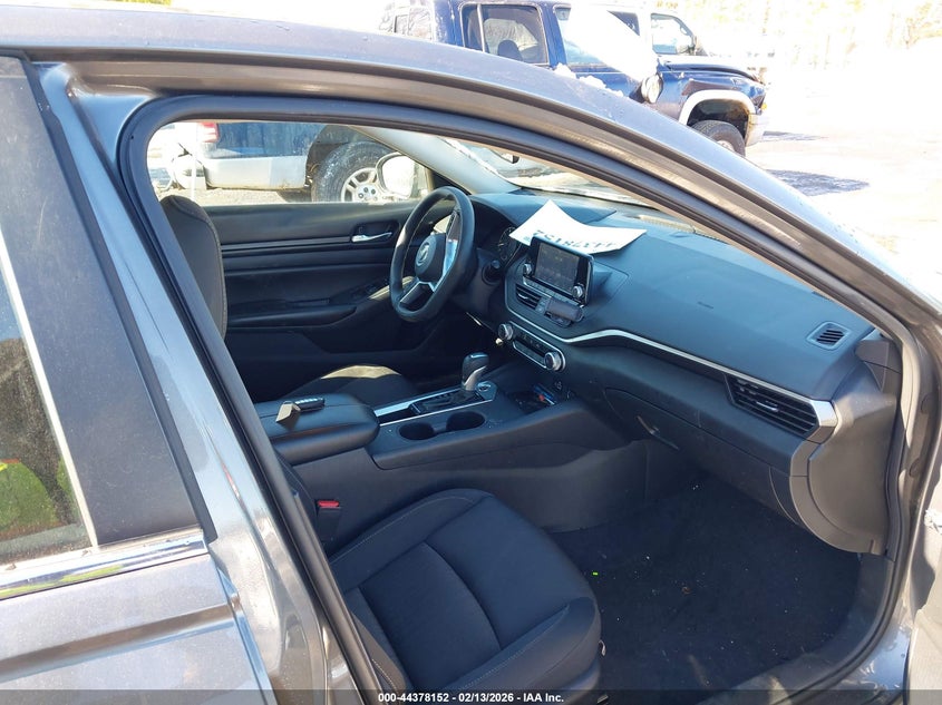 2021 NISSAN ALTIMA auction photo 5