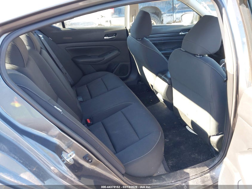 2021 NISSAN ALTIMA auction photo 8
