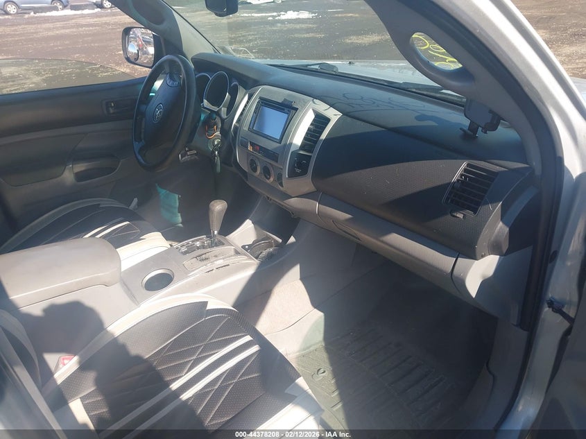 2010 Toyota Tacoma Base V6