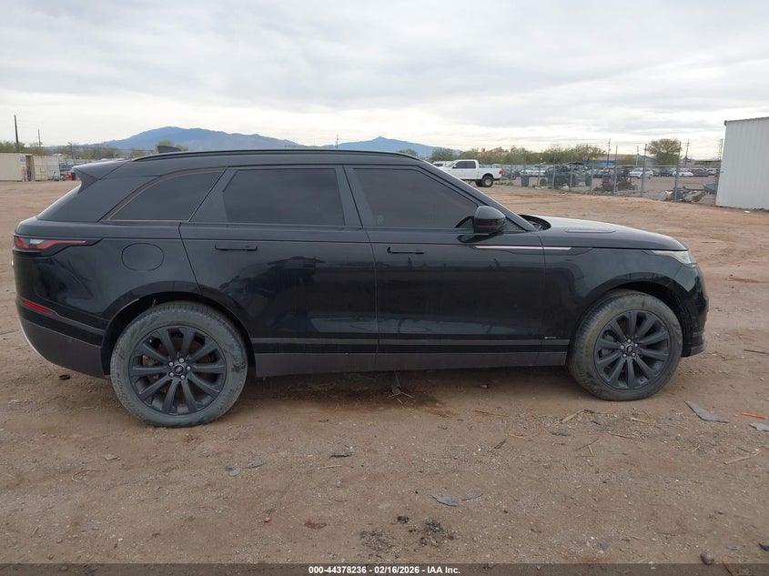 2019 Land Rover Range Rover Velar P250 R-Dynamic Se VIN: SALYL2EXXKA213135 Lot: 44378236