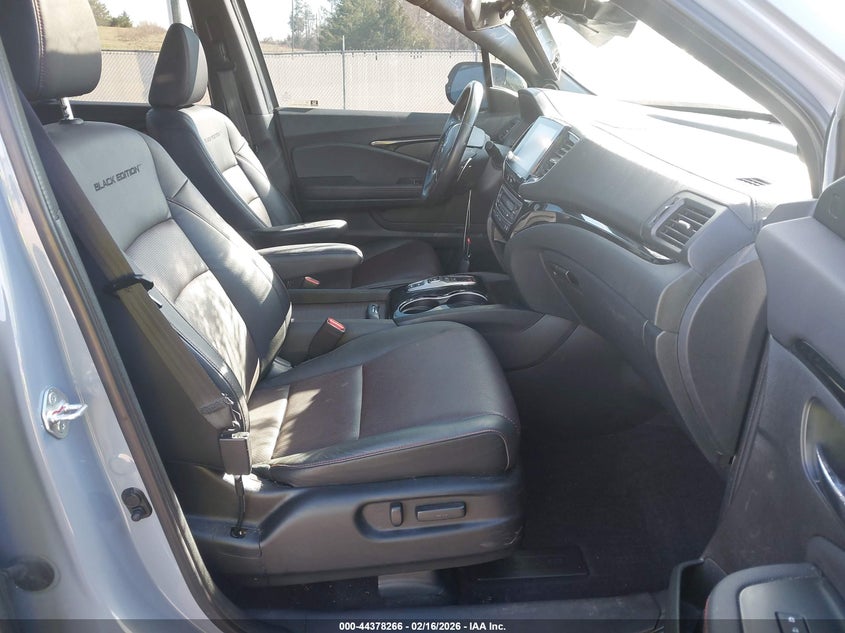 2023 Honda Ridgeline Black Edition