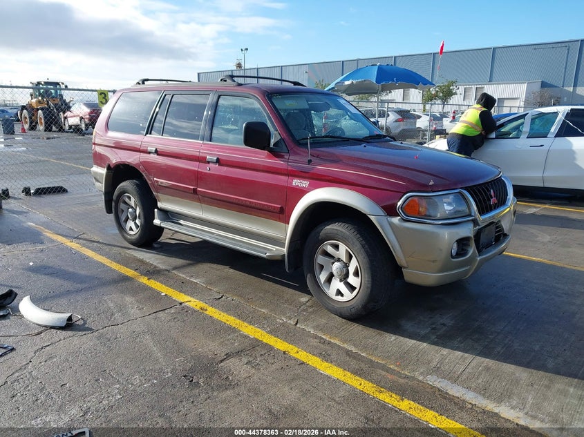 2000 Mitsubishi Montero Sport Ls/Xls