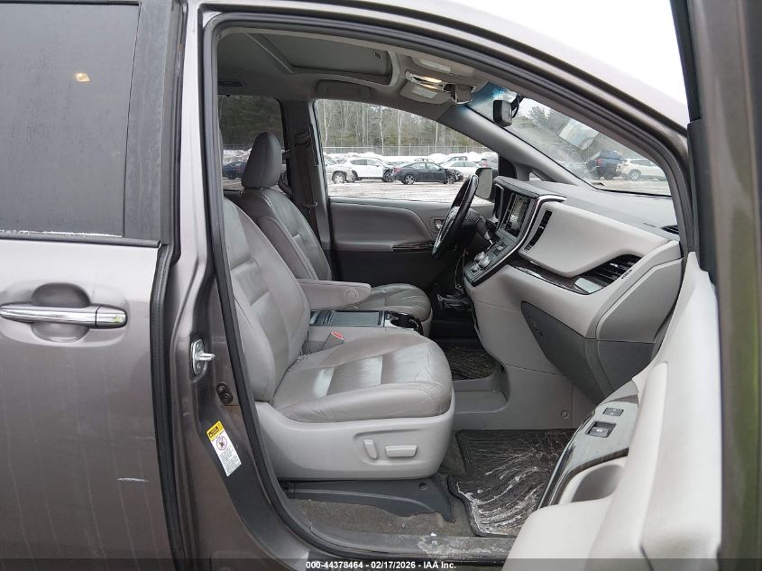 2016 Toyota Sienna Xle 8 Passenger