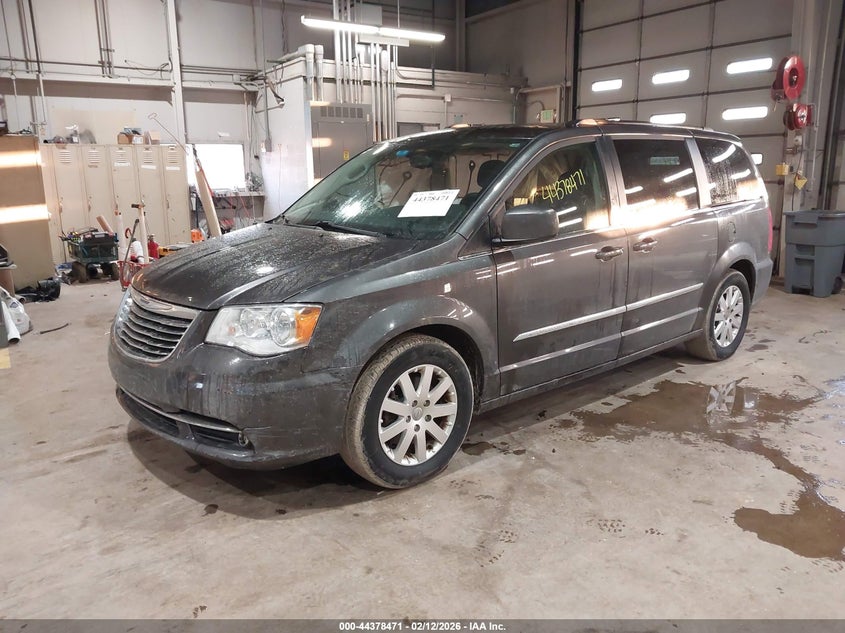 2016 Chrysler Town & Country Touring