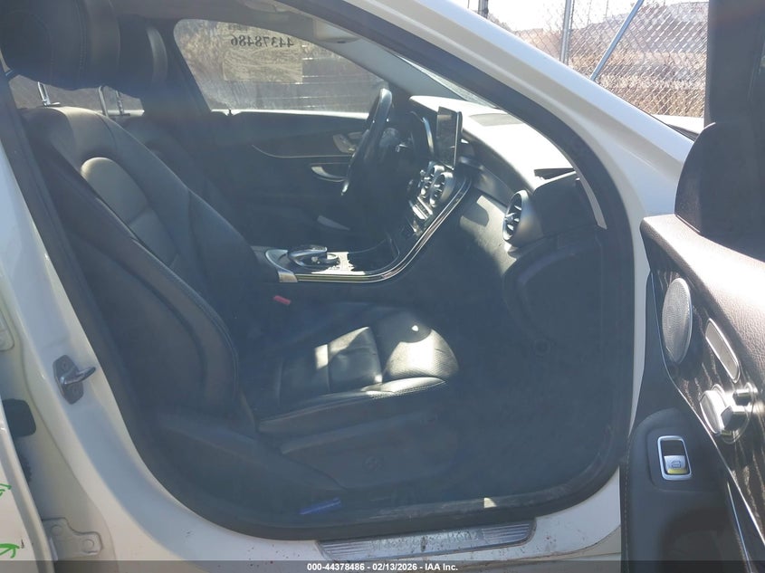 2016 Mercedes-Benz C 300 4Matic