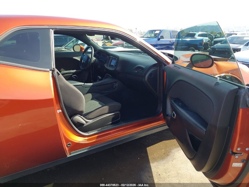 2022 Dodge Challenger Sxt