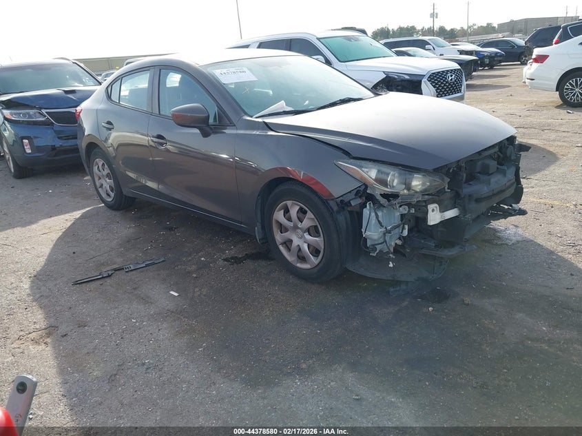 JM1BM1T75G1327039 MAZDA MAZDA3 Photo 1
